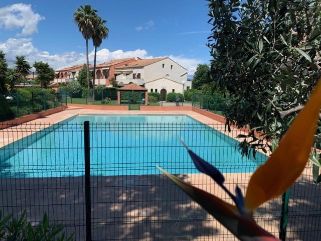 Calmeraie Plage Villeneuve-Loubet Exterior foto